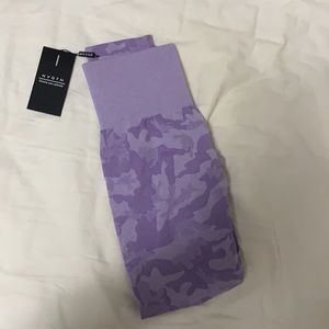 COPY - NVGTN camo leggings